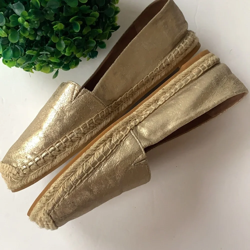 Halogen Gold‎ Leather Espadrille Flats Size 8.5